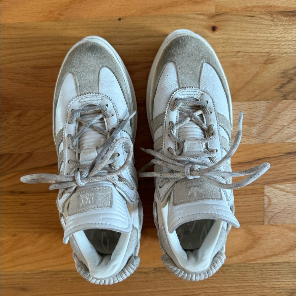 Adidas Ivy Park Super sleek 72